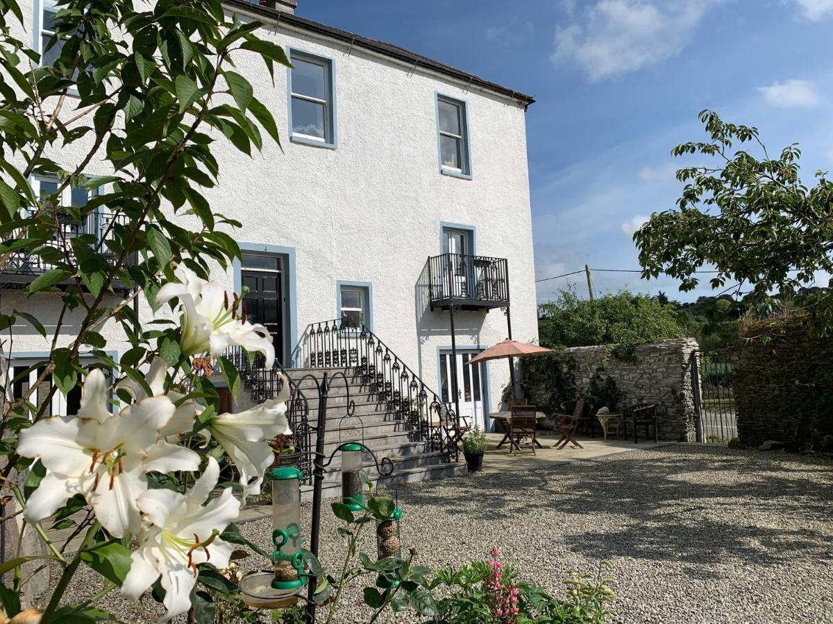 Riverbank House Bed And Breakfast Innishannon Bagian luar foto