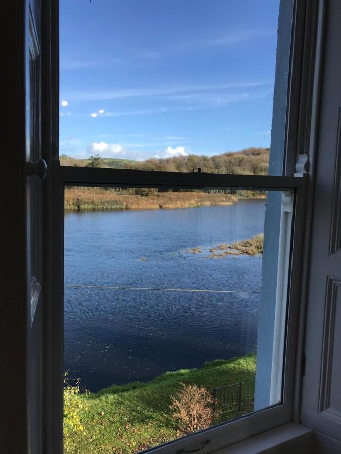 Riverbank House Bed And Breakfast Innishannon Bagian luar foto